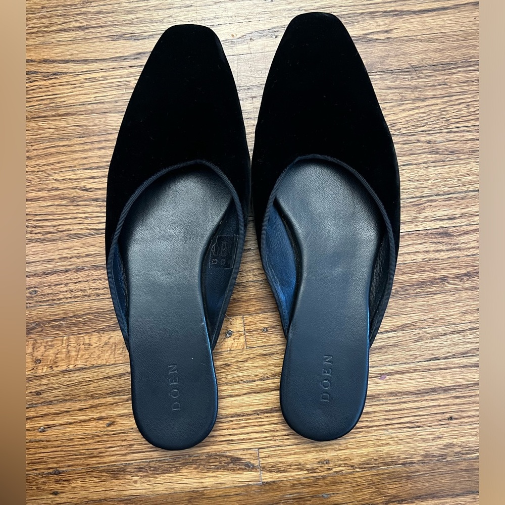 Doen Velvet Slides, size 39